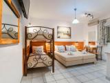 Comfort Room (3-4 Adults) – Semi Basement