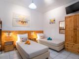Paros Kontaratos two-bedroom apartment