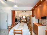 Three-Bedroom Apartment for 7-9