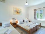 Three-Bedroom Apartment for 7-9