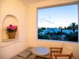 Three-Bedroom Apartment for 7-9