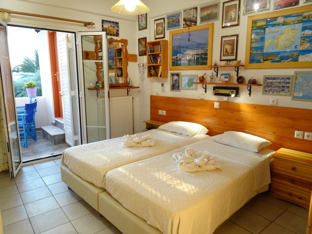 Two Bedroom Apartment 6 7 Adults First Floor Paros Kontaratos
