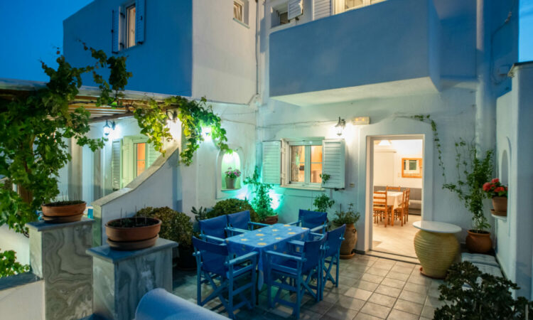 Two-Bedroom Apartment (6-7 Adults) First Floor